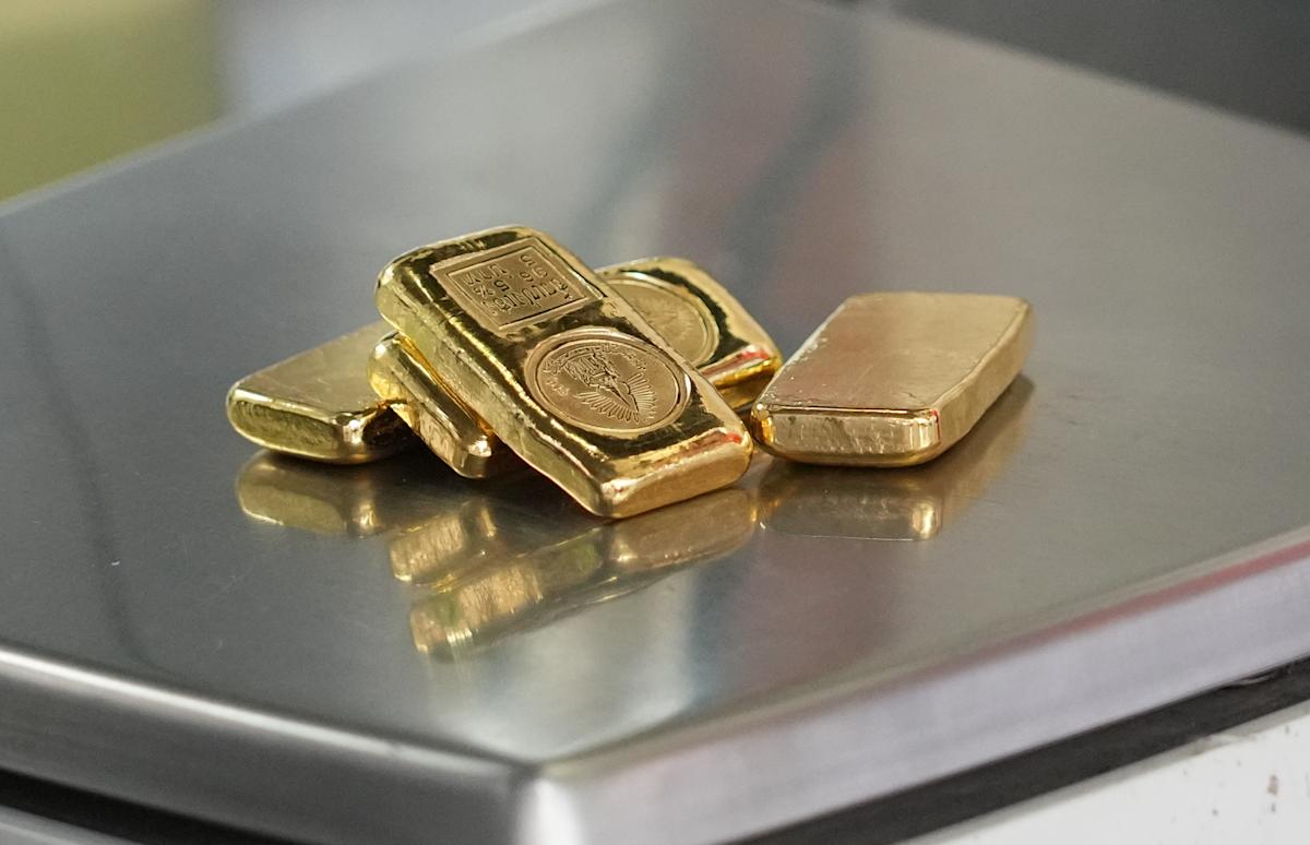 What would happen if all of the world's gold were sold tomorrow?
